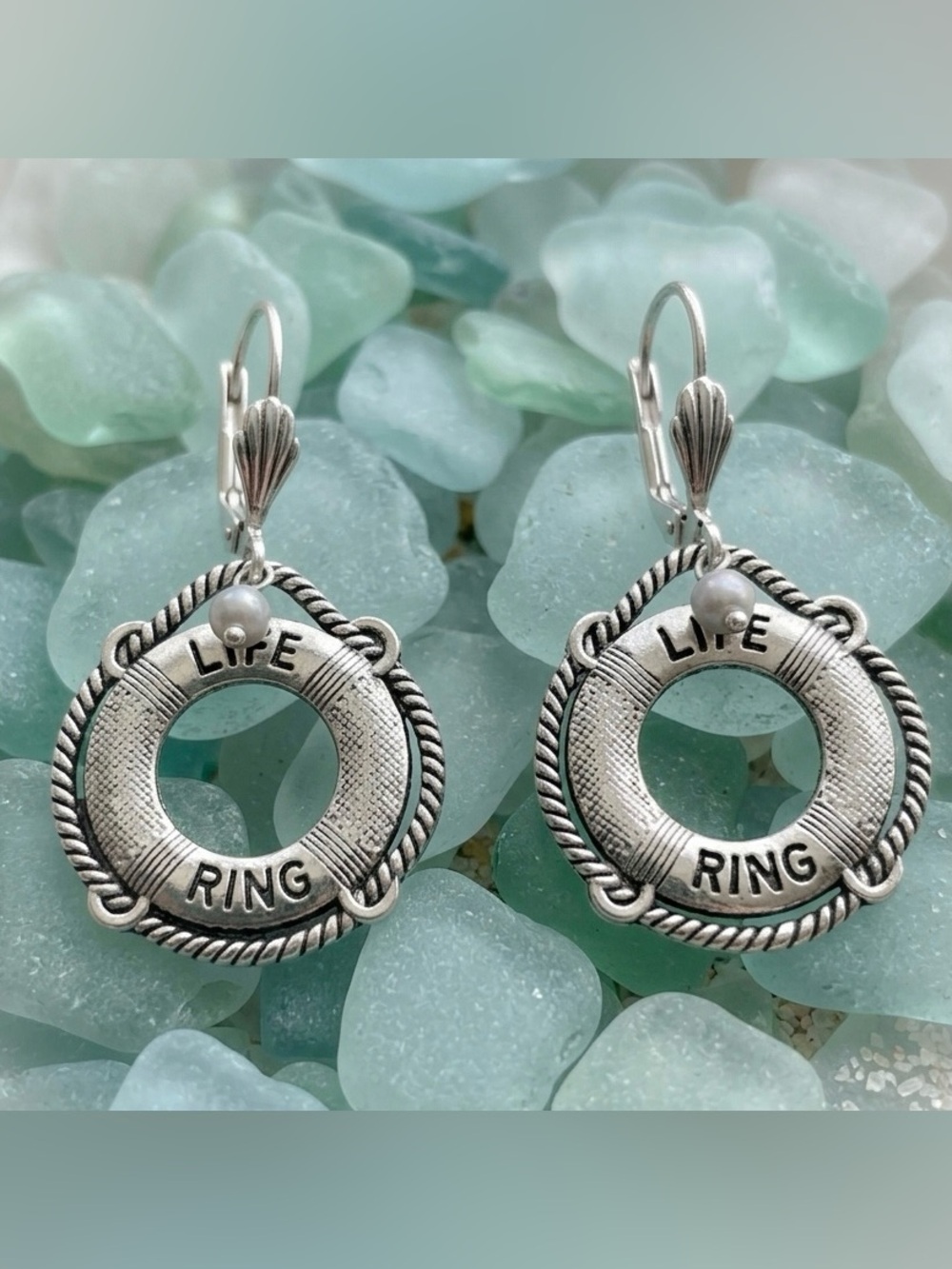 NWT LifeSaver Drop Earrings